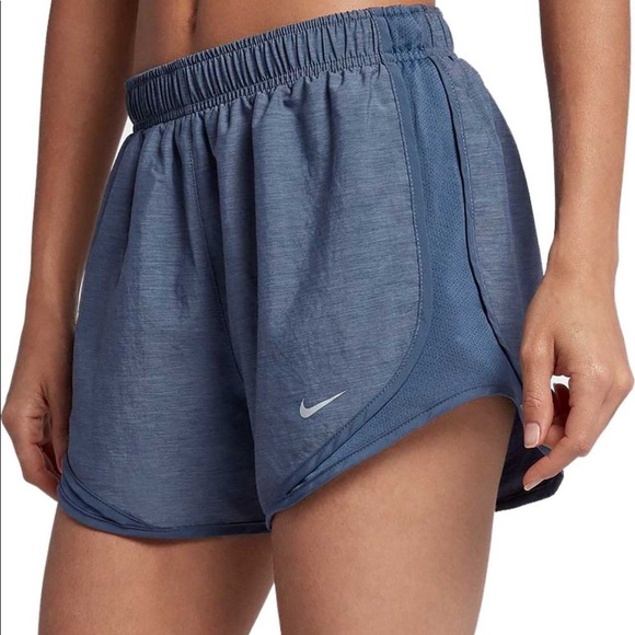 Nike Pants - nike womens dry heathered shorts